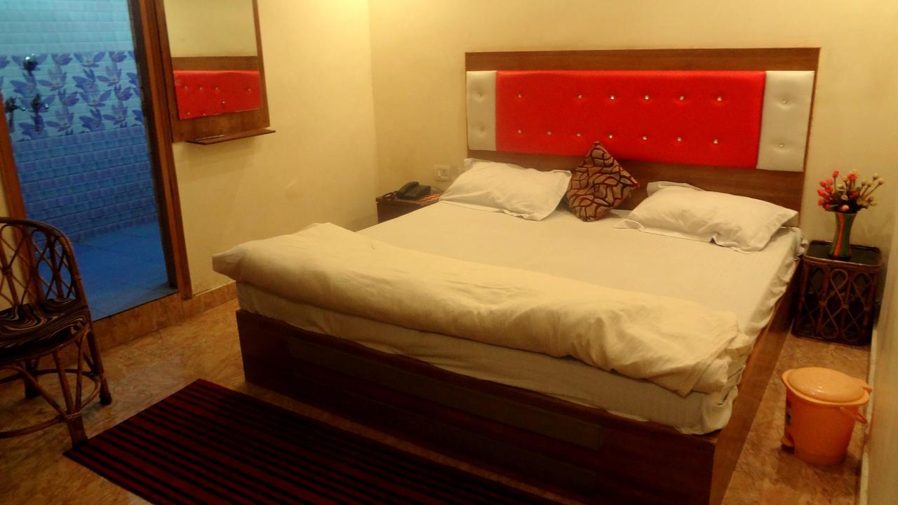 Hotel Rattans Regency Roorkee Экстерьер фото